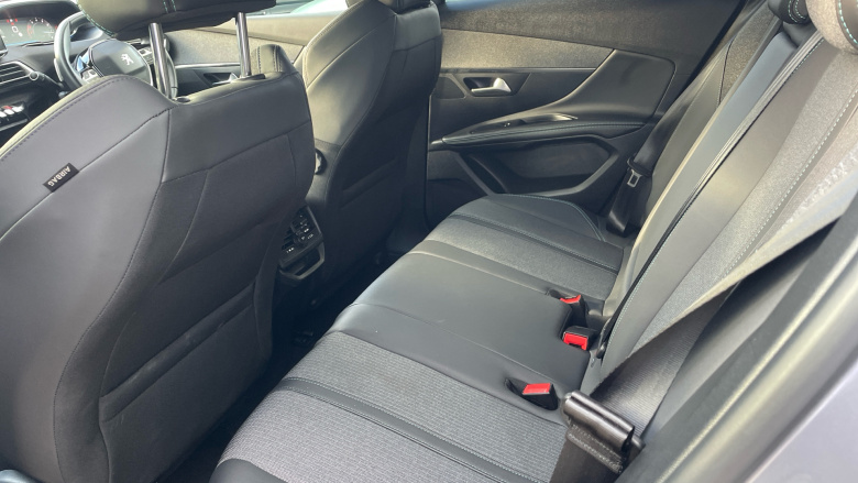 Peugeot 3008 1.2 PureTech Allure Premium+ 5dr EAT8 Petrol Estate